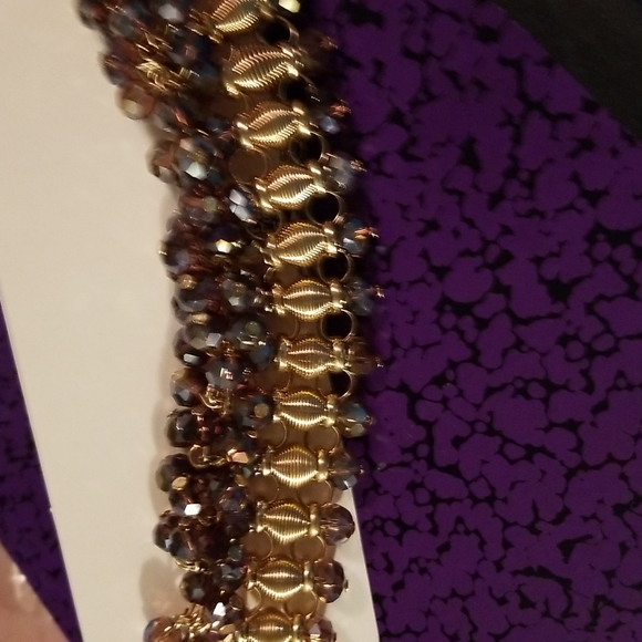 Purple Beaded Waterfall Choker or Bib Necklace (13"-19") in Goldtone - Picture 6 of 9